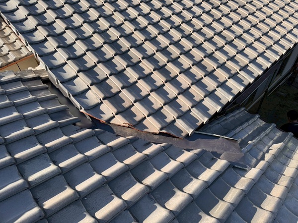 香川県高松市A様邸・雨漏り修繕工事(棟板金・ルーフィング交換工事) (11)