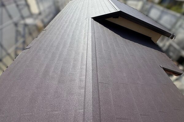 高松市U様邸｜シルキーG2で中古物件の屋根カバー工事・雨樋交換工事